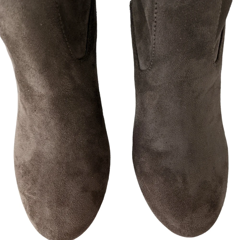 Guess Abegail Suede Over the Knee Boots Size 6